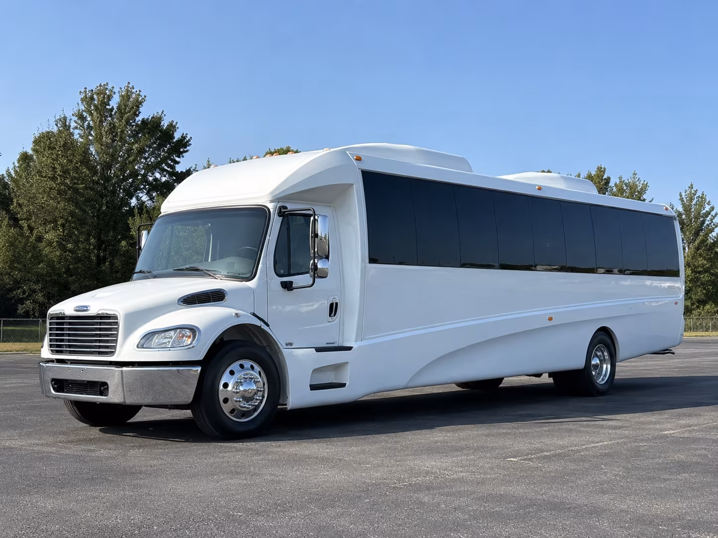 Bloomington Birthday, Sweet 16, & Quinceañera Party Bus Rentals