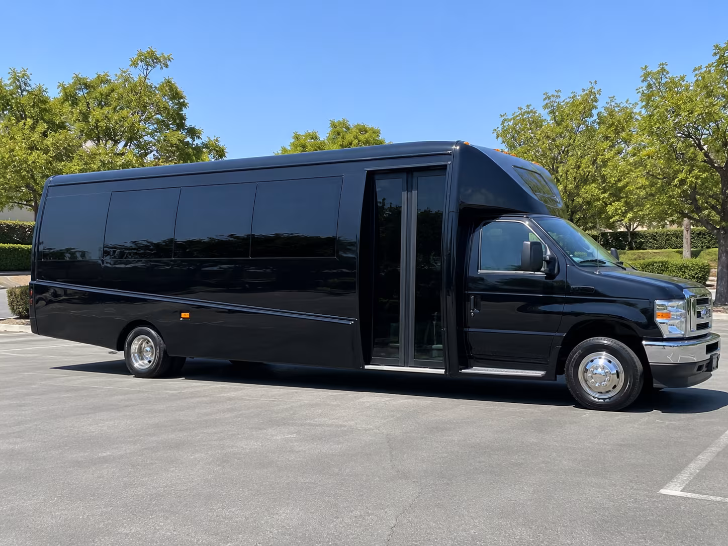 Fontana Airport Shuttle & Transportation party bus exterior