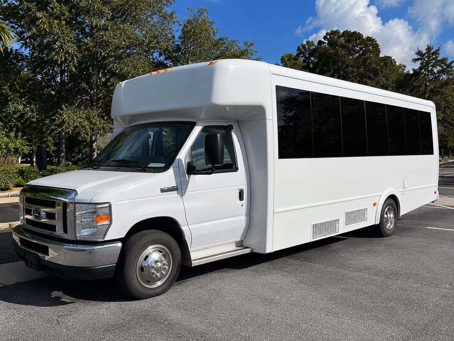 Fontana Winery Tour & Pub Crawl Transportation party bus interior