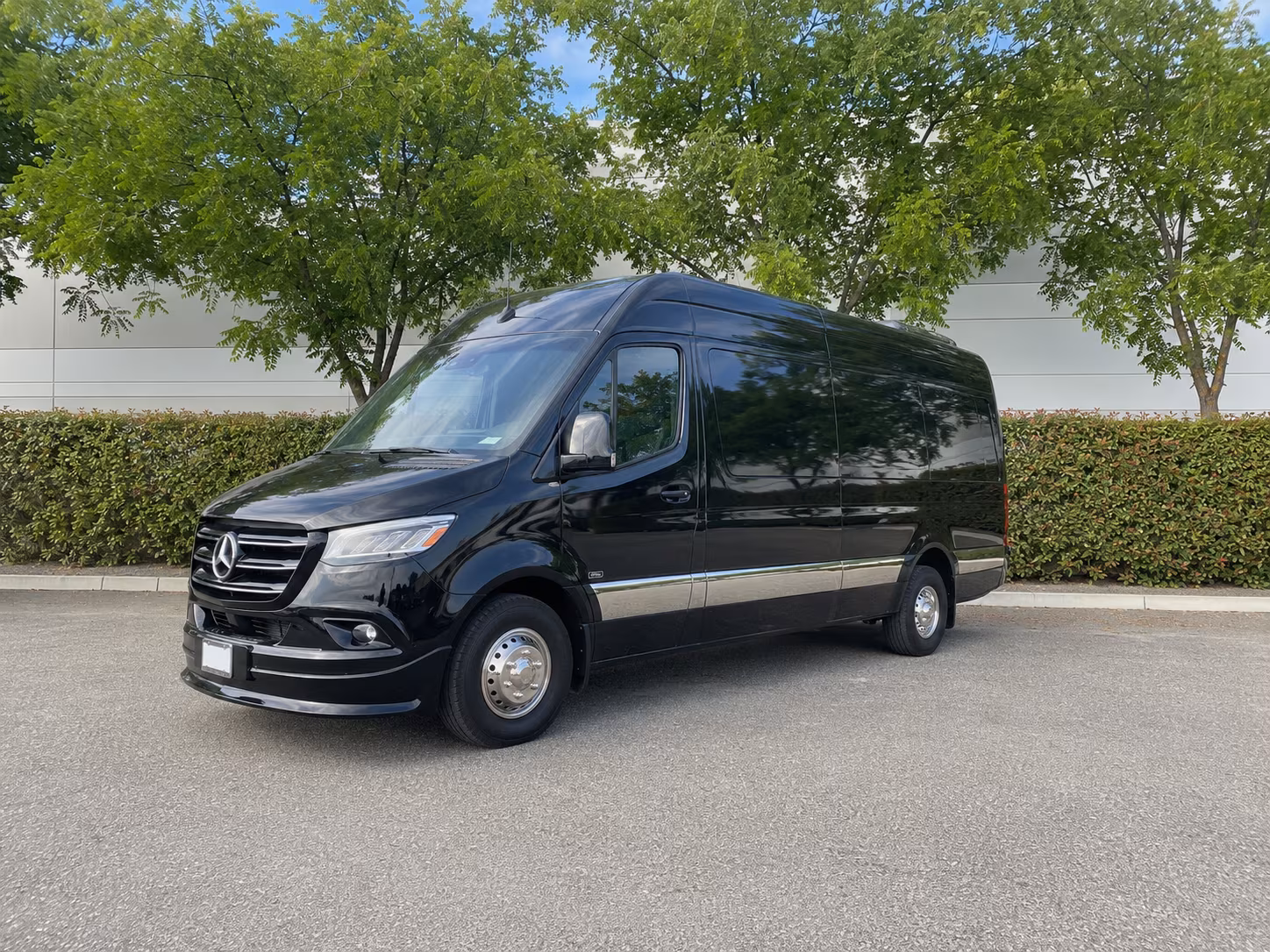 Pomona School Event & Field Trip Transportation