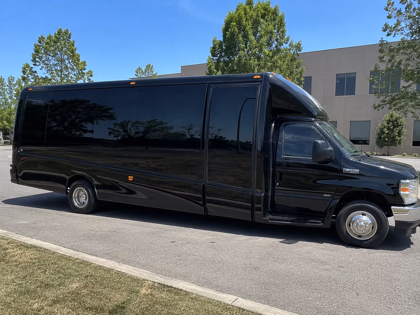 Rialto Bachelor & Bachelorette Transportation